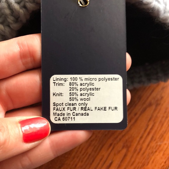 Norla Faux Fur Pompom Cinched Knit Beanie - Picture 6 of 7